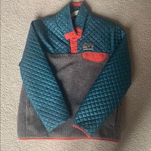 Patagonia pull over